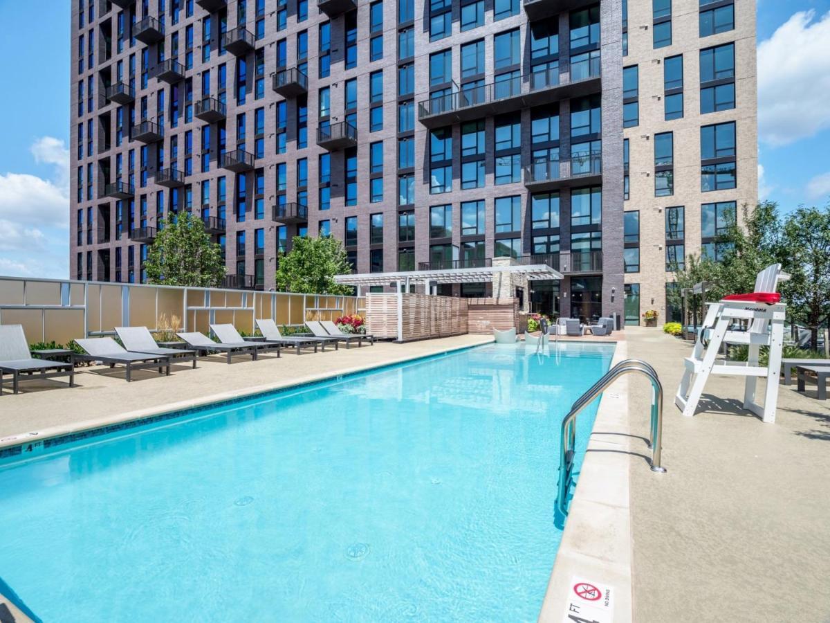 Global Luxury Suites At Reston Town Center 外观 照片